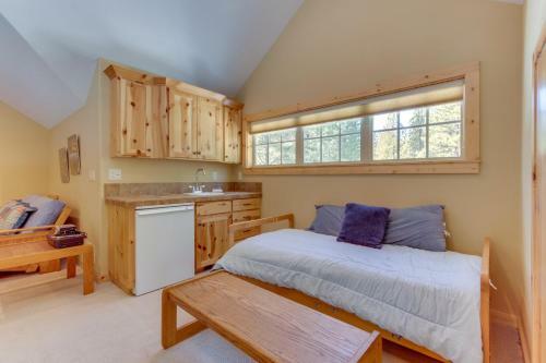 Black Butte Manor Bordering Forest