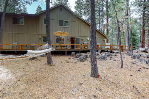 Black Butte Ranch: South Meadow Home Eighty-four