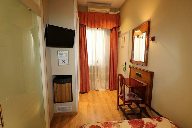 Hostal Hispano Argentino