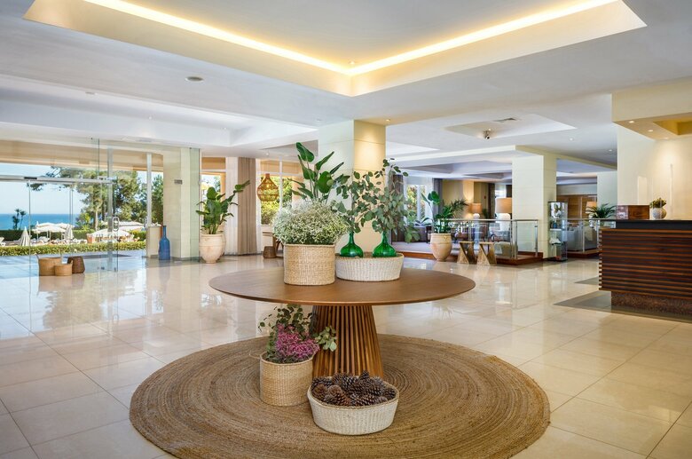 Hotel Porto Bay Falesia