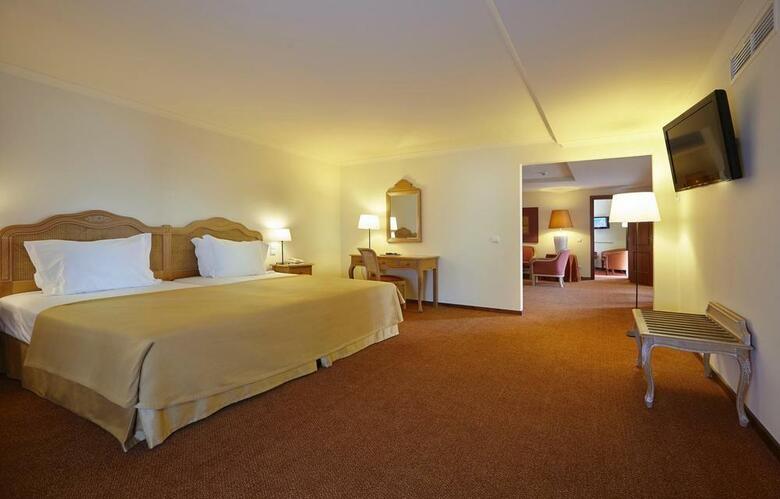 Hotel Porto Bay Falesia