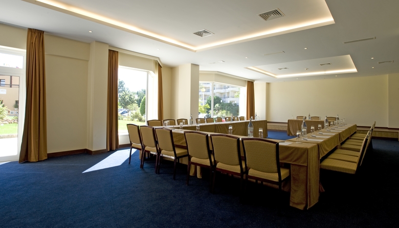 Hotel Porto Bay Falesia