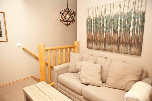 Apartamento The Spacious Corral - Steps To Lifts And Main St