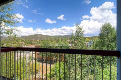 Apartamento River Mountain Lodge #e225f Condo