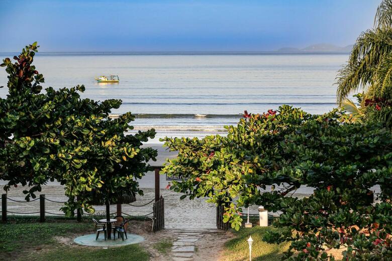 Indai� Praia Hotel