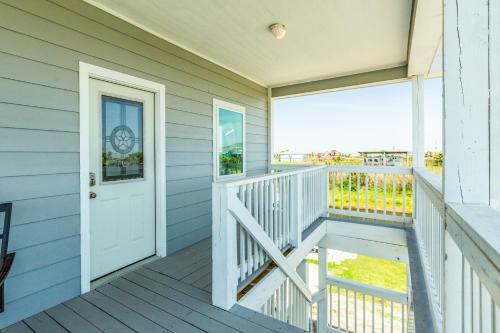 Crystal Beach Delight