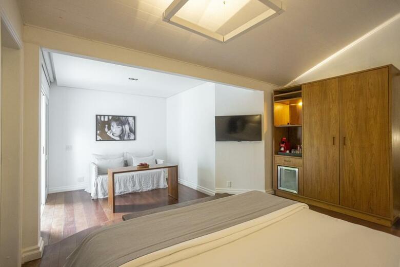 Hostal Felissimo Exclusive Hotel