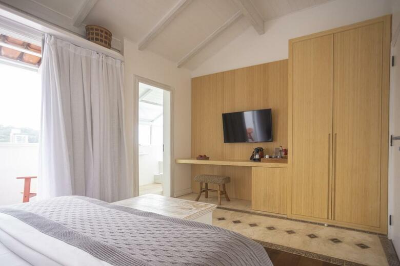 Hostal Felissimo Exclusive Hotel