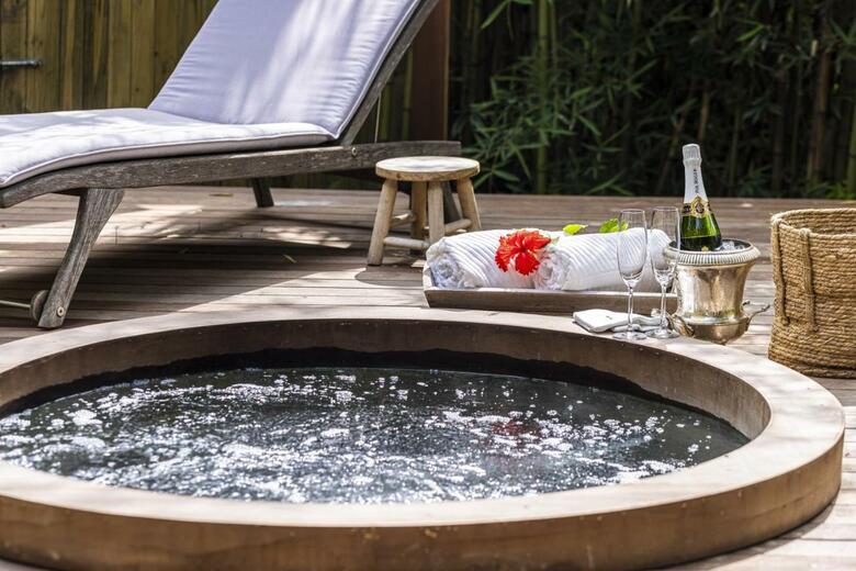 Hostal Felissimo Exclusive Hotel
