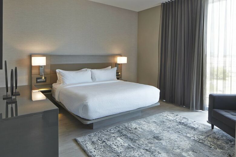 AC Hotel By Marriott Des Moines East Village