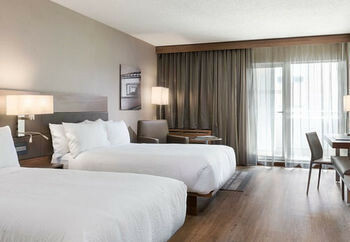 AC Hotel By Marriott Des Moines East Village