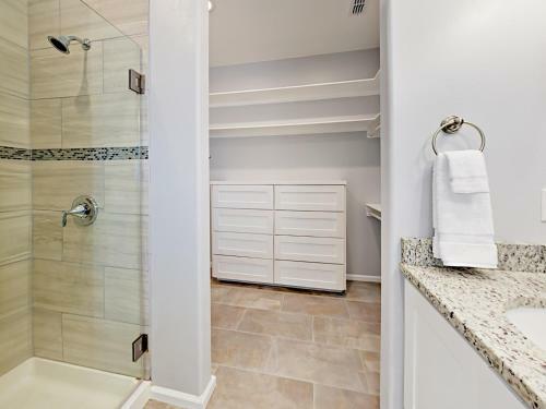121 Laguna Village Dr Home