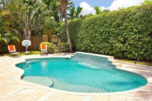 Deerfield Beach Floresta Beauty