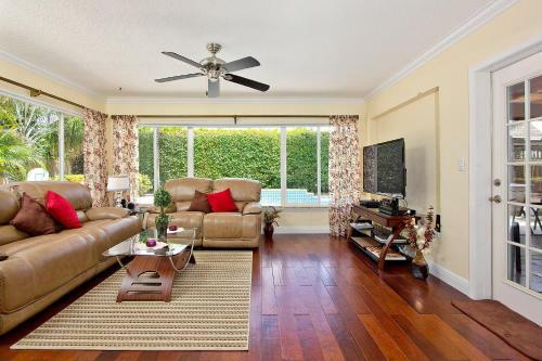 Deerfield Beach Floresta Beauty
