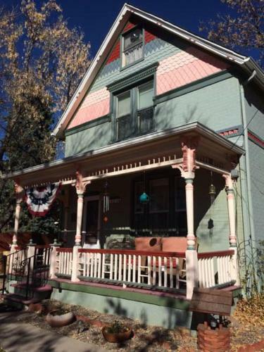 Bed & Breakfast The Silk Pincushion