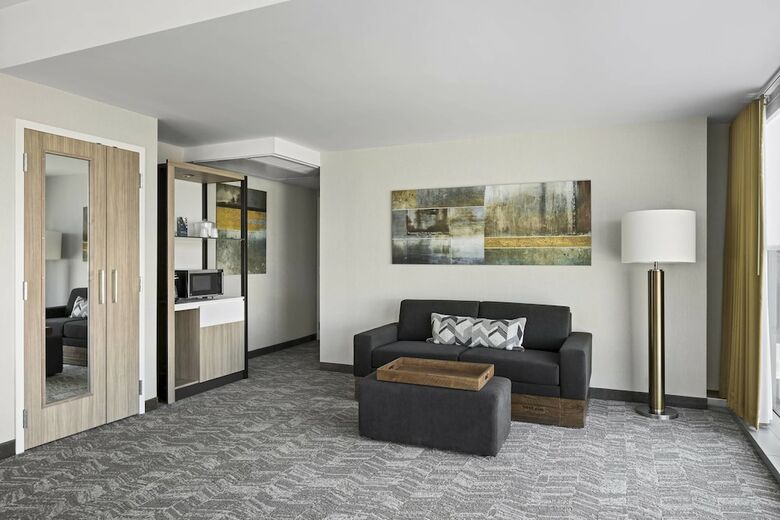 Hotel Springhill Suites By Marriott Greenville Downtown