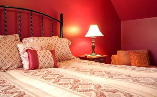 Bed & Breakfast Inn Of Treasured Memories