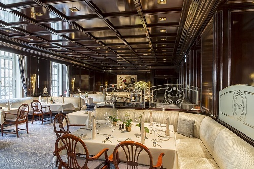 Hotel Excelsior Ernst