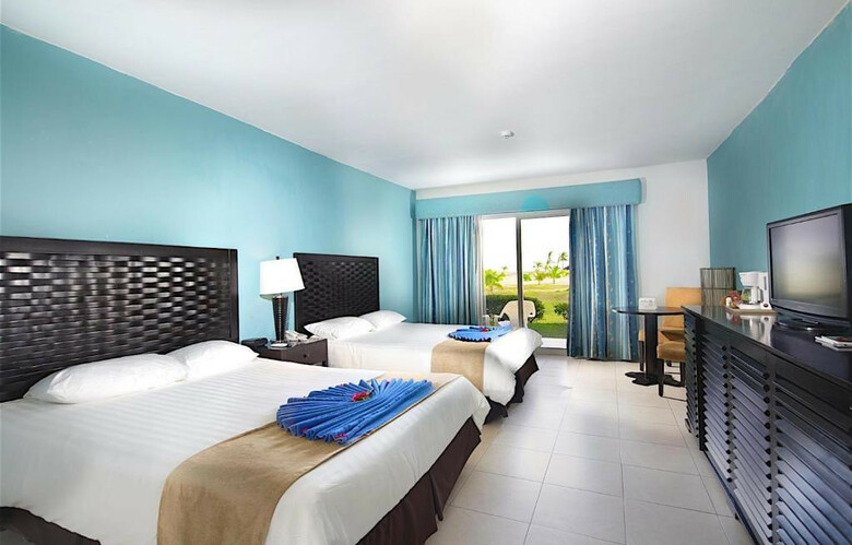 Hotel Playa Blanca Resort