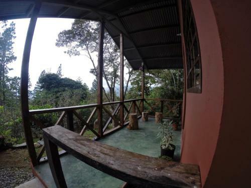 Lodge Jilguero Cabins & Tours