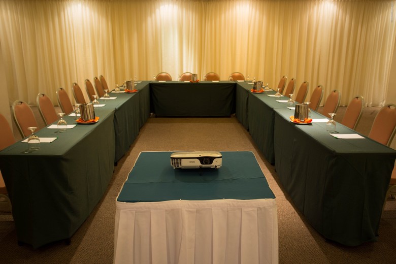 Hotel Coronado Golf & Beach Resort