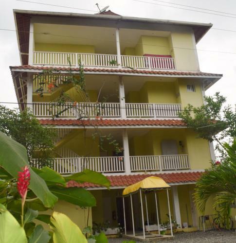 Apartamento Jardines Vista Del Mar Condos