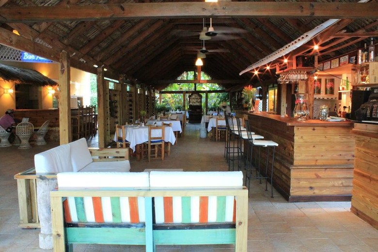 Hotel Cabana Elke