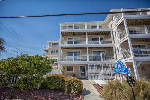 Hotel Sandpeddler Inn And Suites