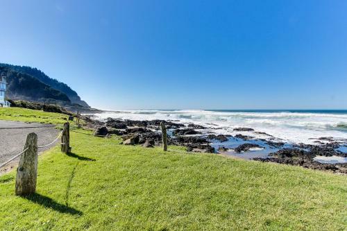 Sea Rock Retreat