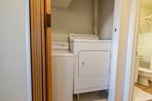 Bay Point Hillside 15b