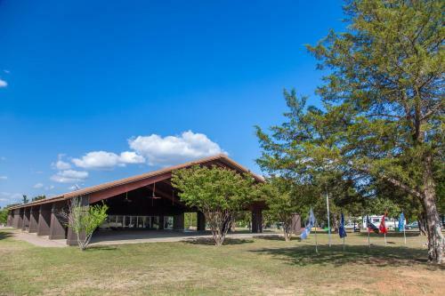 Lake Texoma Camping Resort Cabin 7
