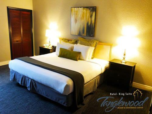Hotel Tanglewood Resort And Conference Center