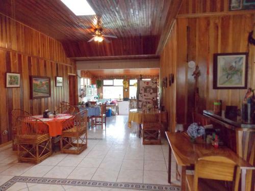 Bed & Breakfast Hotel Las Orquideas