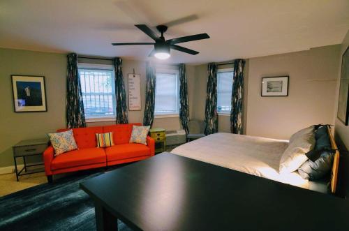 1331 Northwest Apartment #1066 Apts