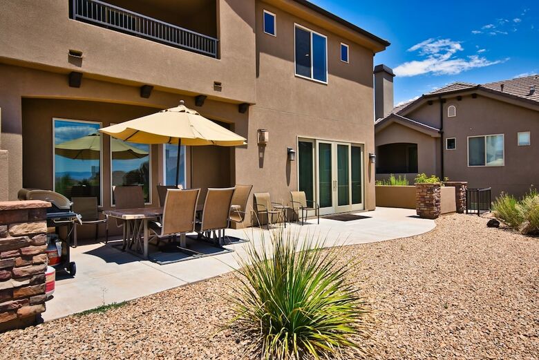 Views For Rent