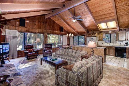 40 Coyle's Cabin
