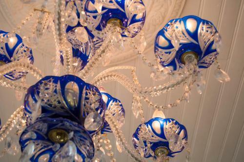 Oak Hill On Love Lane Bed And Breakfast Inn