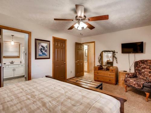 Misty Cove - Sevierville Cabin