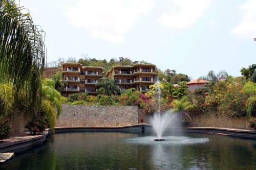 Hotel Clarion Suites Roatan At Pineapple Villas