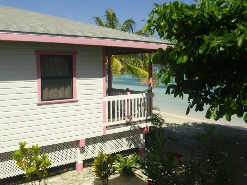 Hotel Grahams Place Guanaja