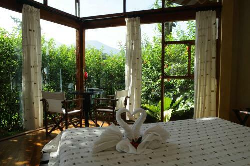 Tenorio Lodge