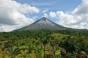 Hotel Arenal Kioro Suites & Spa