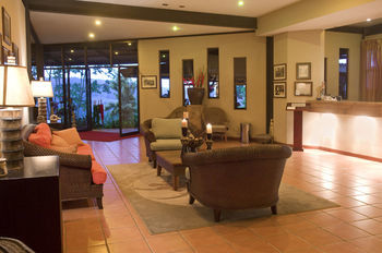 Hotel Arenal Kioro Suites & Spa