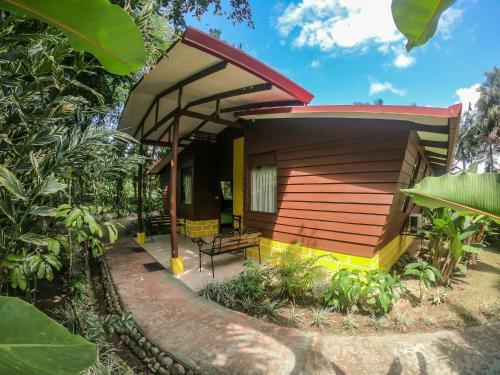 Lodge Cabinas Faro Arenal