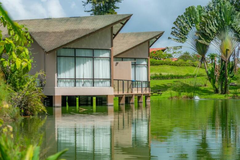 Hotel Monta�a De Fuego