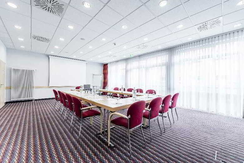 Hotel Holiday Inn Express M�nchen-messe