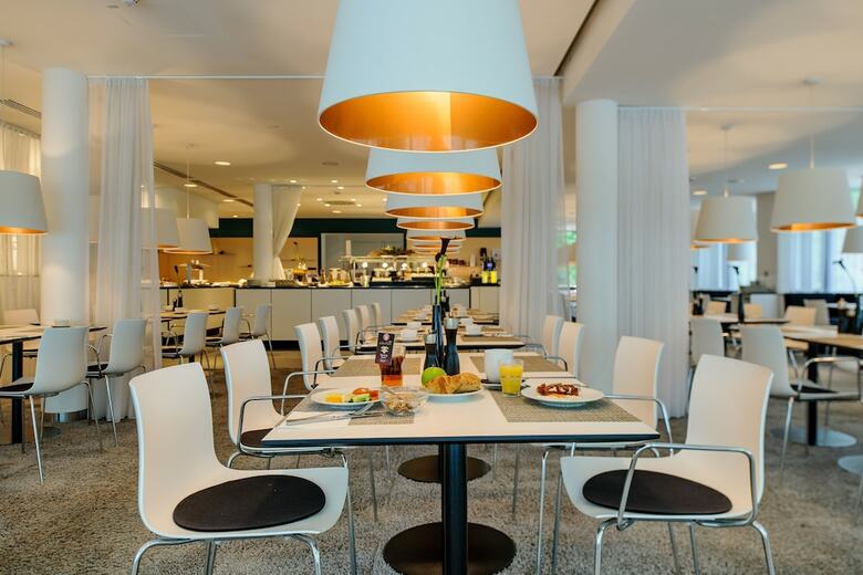 Hotel Congress Mercure Nuerenberg An Der Messe
