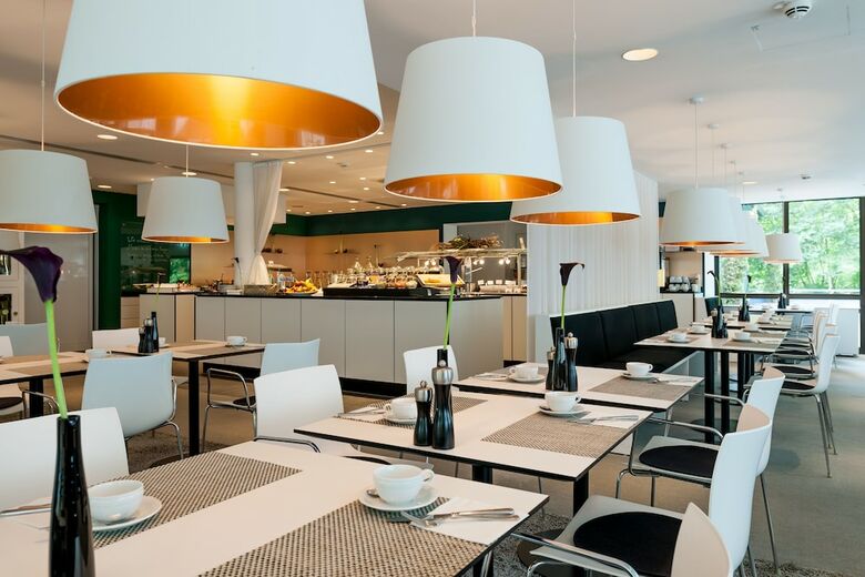 Hotel Congress Mercure Nuerenberg An Der Messe