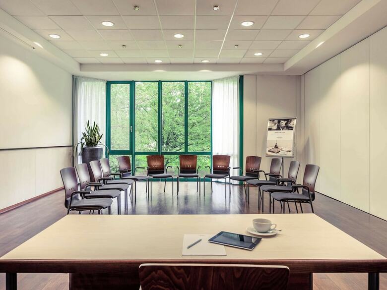 Hotel Congress Mercure Nuerenberg An Der Messe