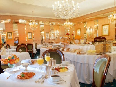 Hotel Bristol